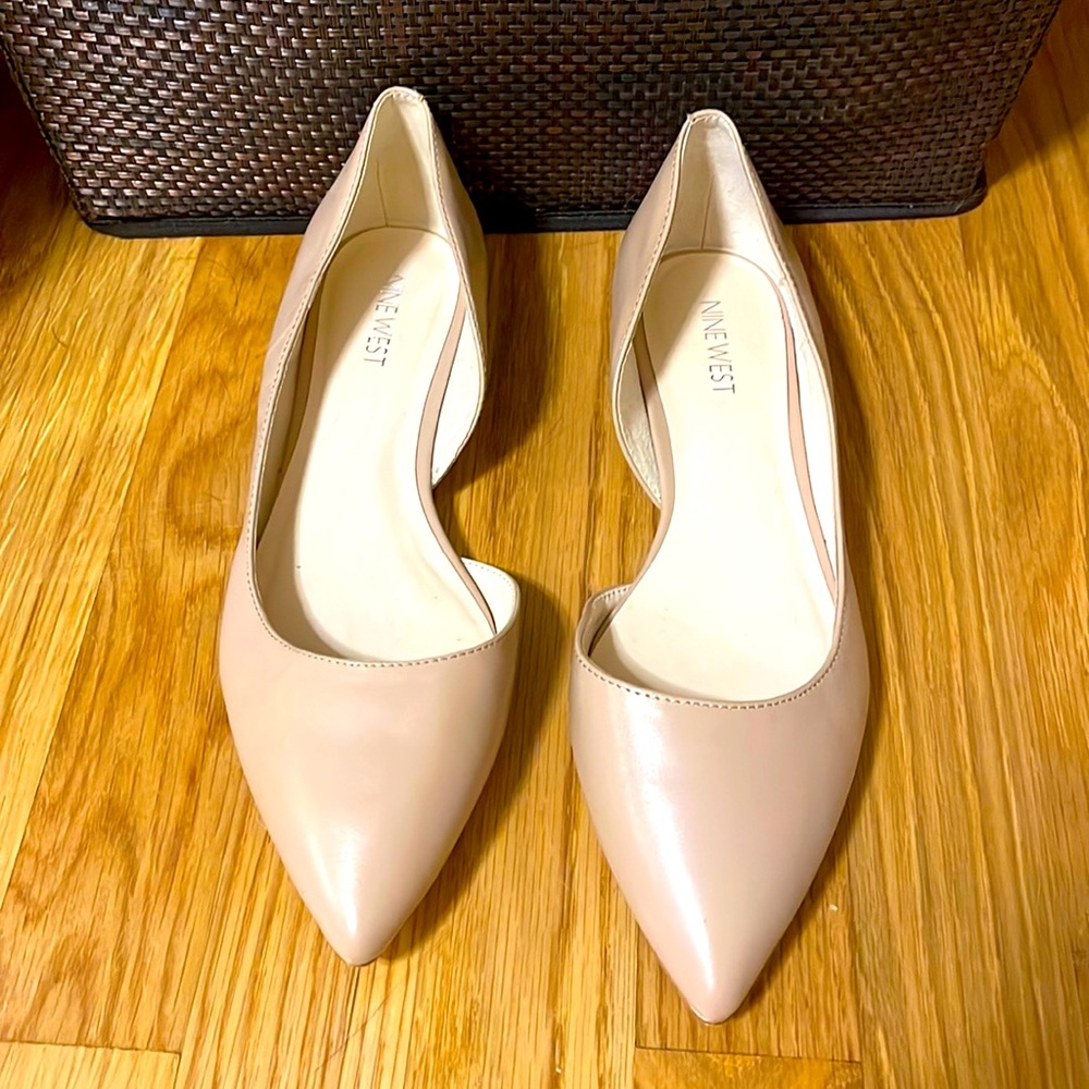 Nine West nude flats